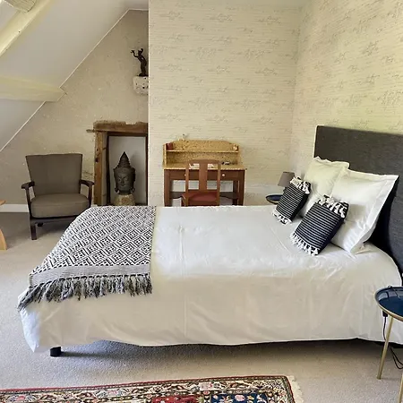 Le Clos Des Chateaux Chitenay Room photo