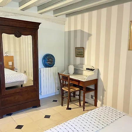 Le Clos Des Chateaux Chitenay Room photo